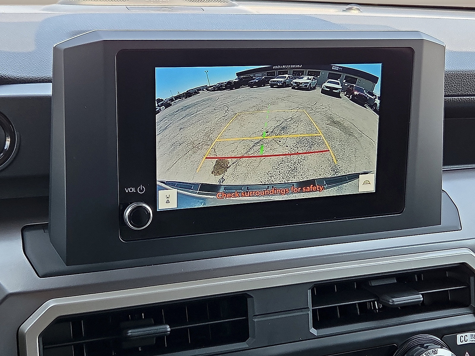 Used 2024 Toyota Tacoma SR5 w/ SR5 Upgrade Package AWD/4WD image 19