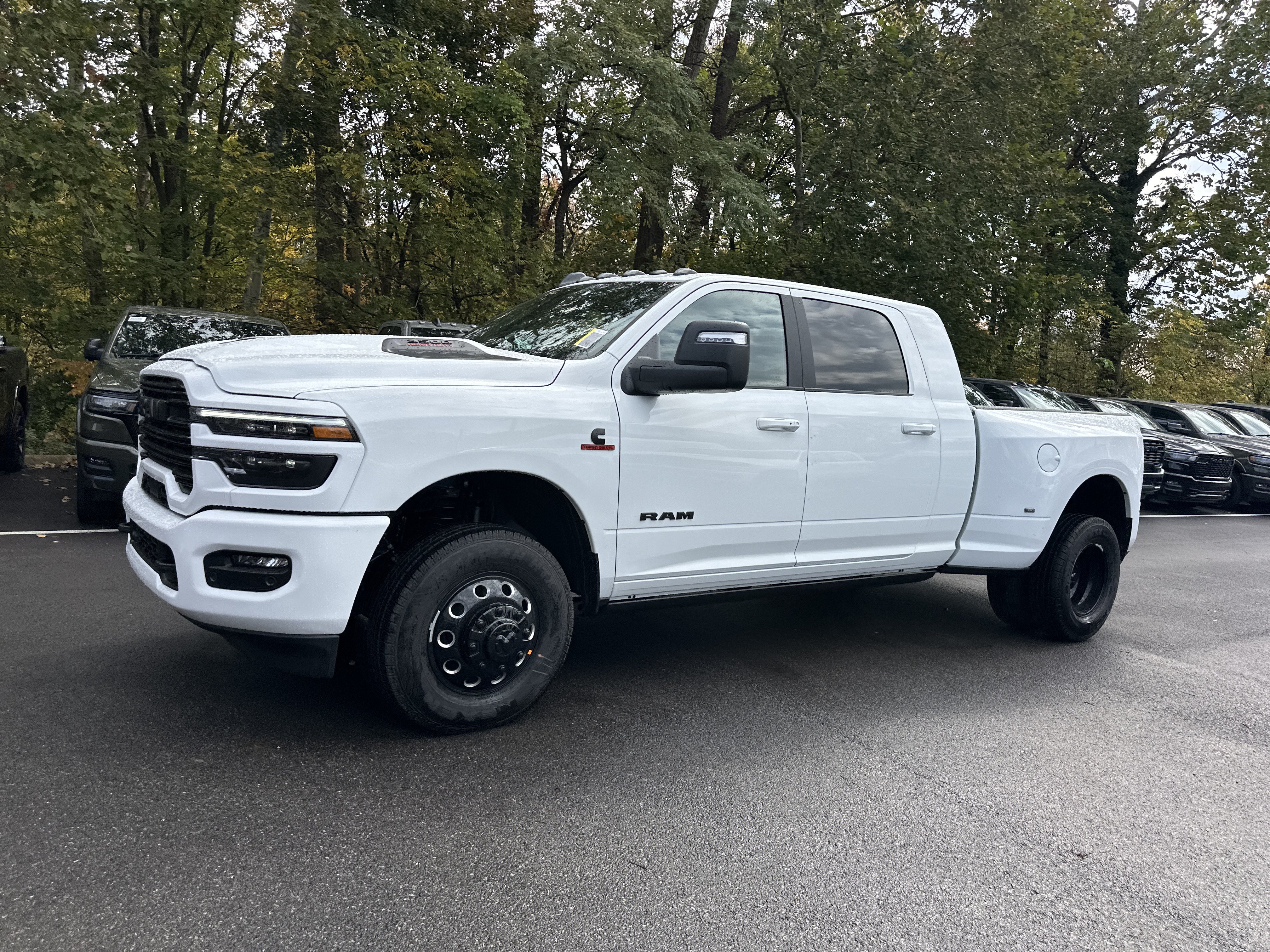 New 2027 RAM 3500 Laramie AWD/4WD image 25