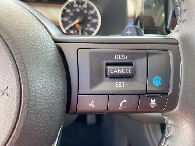 Used 2024 Nissan Pathfinder SV image 20