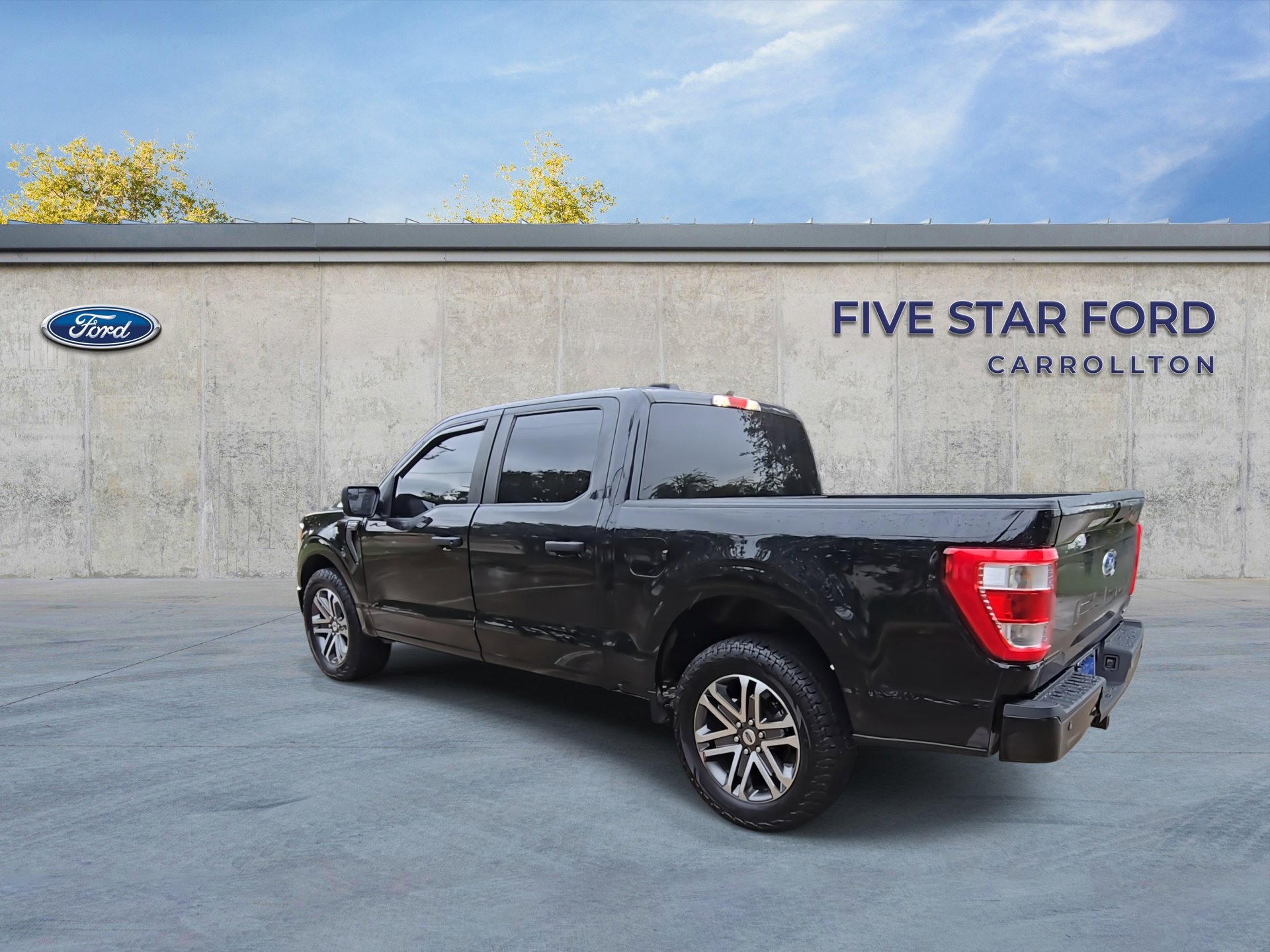 Used 2021 Ford F150 XL w/ STX Appearance Package RWD image 6