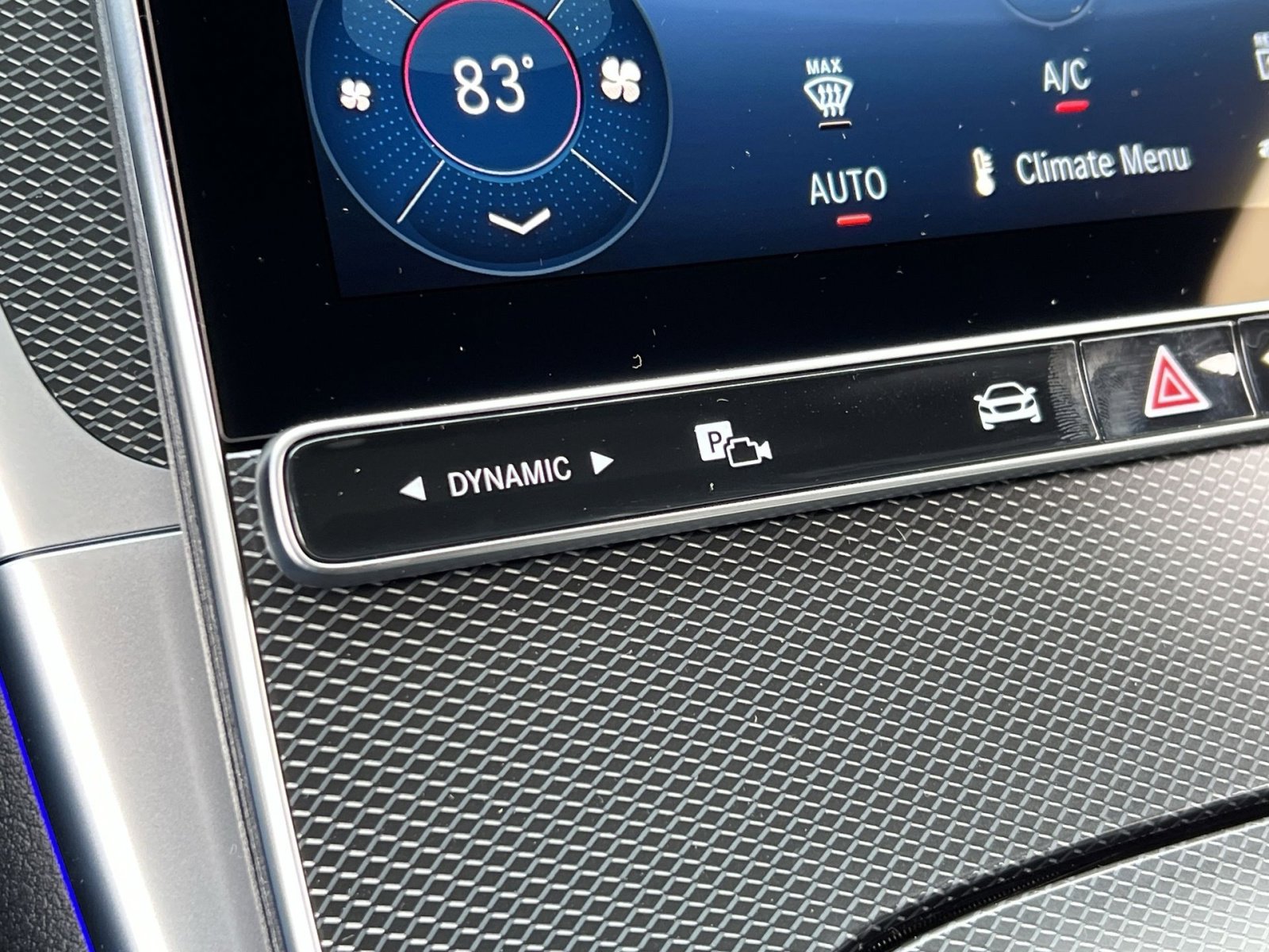 New 2026 Mercedes-Benz C 300 4MATIC Sedan image 32