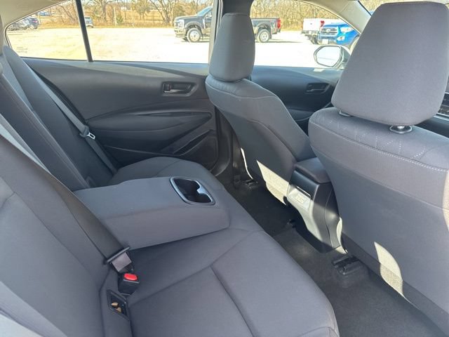 Used 2024 Toyota Corolla LE FWD image 17