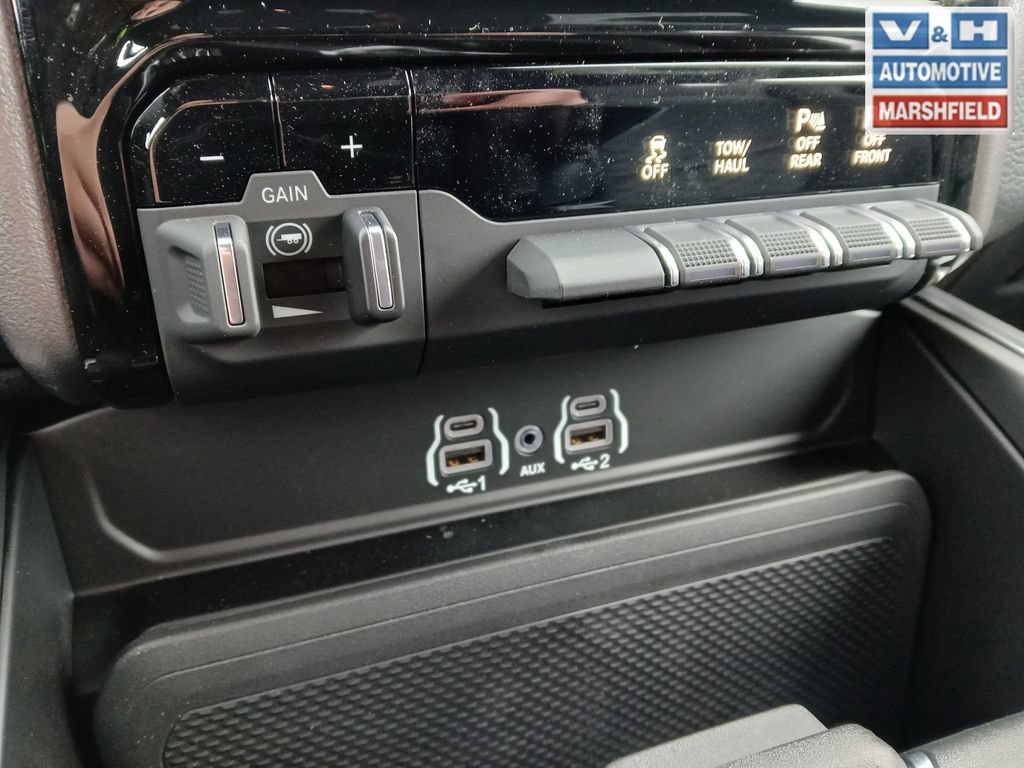 New 2026 RAM 2500 Big Horn AWD/4WD image 22