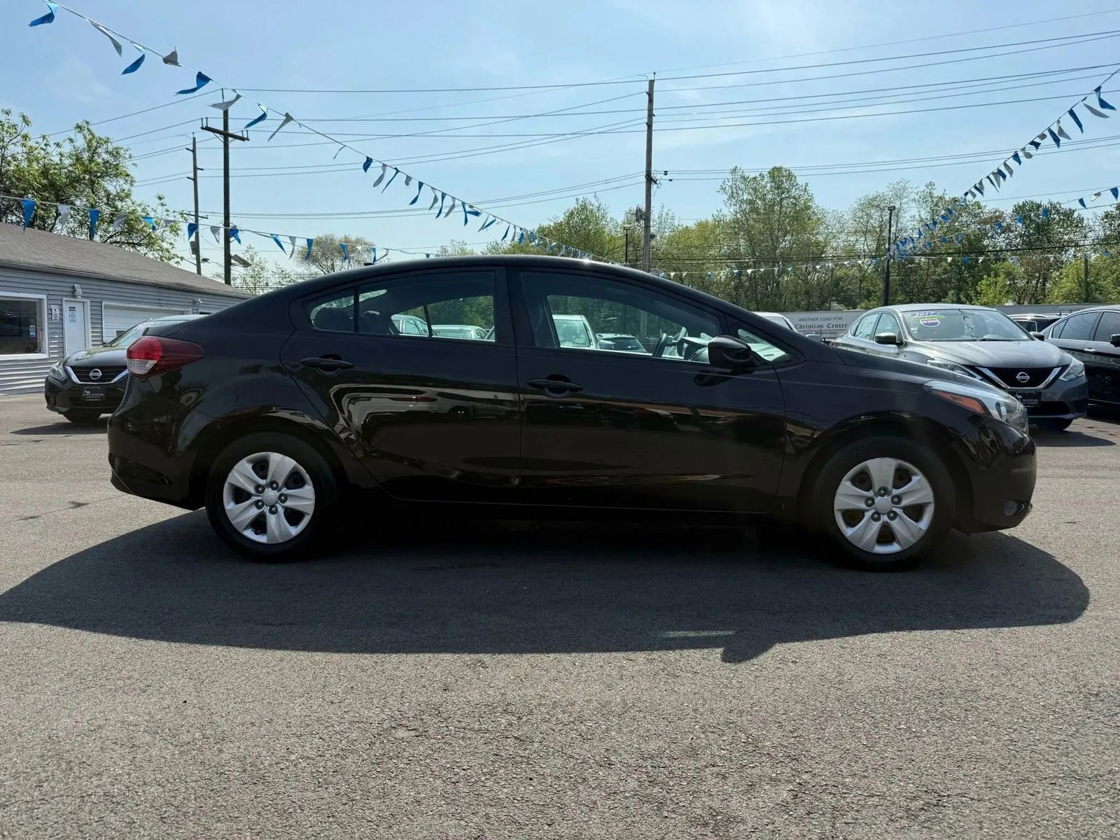 Used 2017 Kia Forte LX w/ LX Popular Package image 11