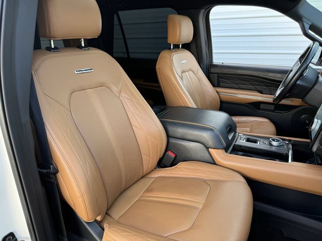 Used 2022 Ford Expedition Platinum RWD image 26