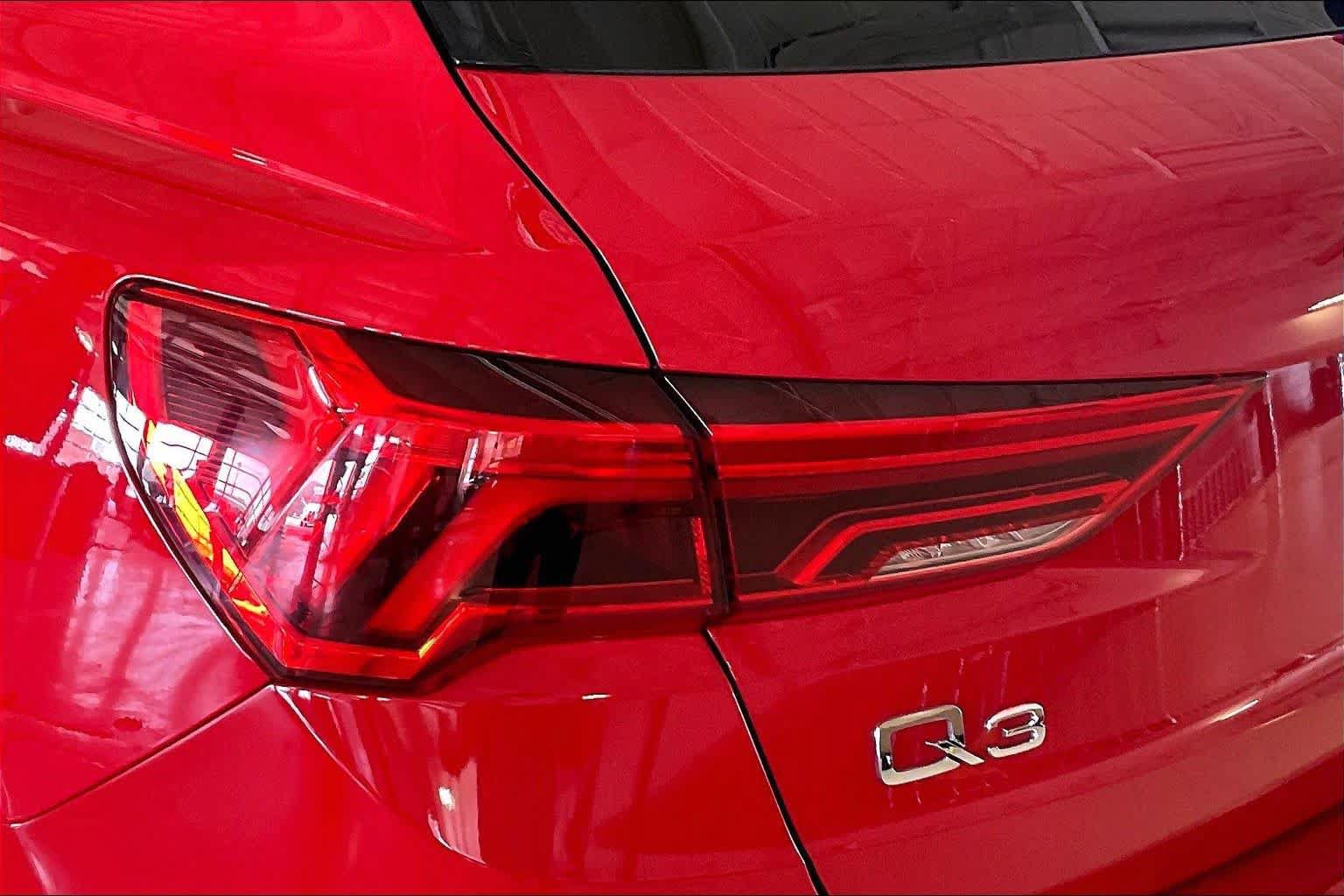 Used 2022 Audi Q3 2.0T Premium Plus AWD/4WD image 26
