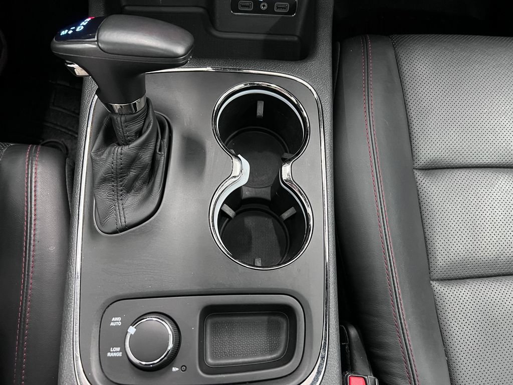 Used 2018 Dodge Durango R/T w/ Technology Group AWD/4WD image 14