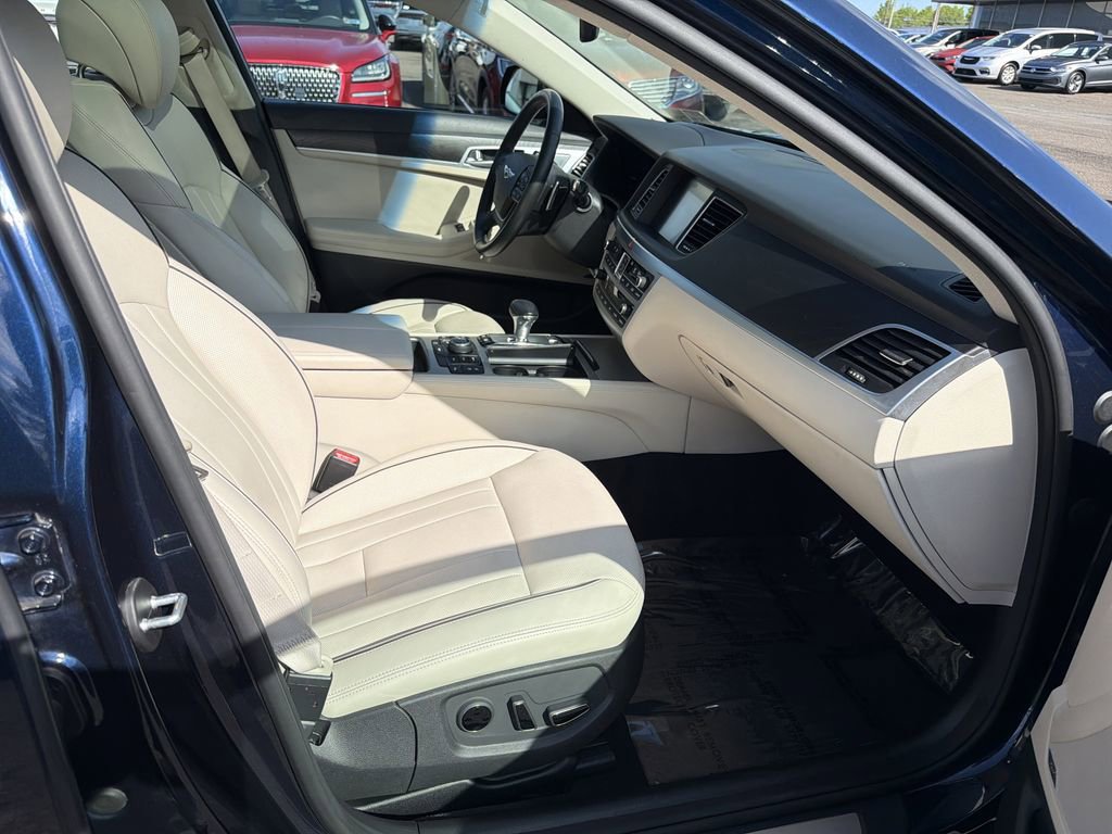 Used 2020 Genesis G80 3.8 w/ Ultimate Package 03 AWD/4WD image 15