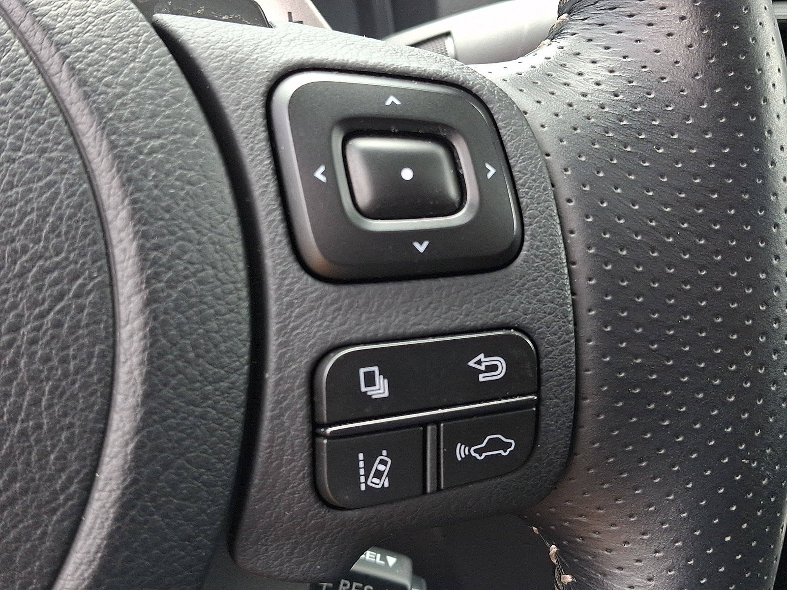 Certified 2025 Lexus IS 350 F Sport AWD/4WD image 23