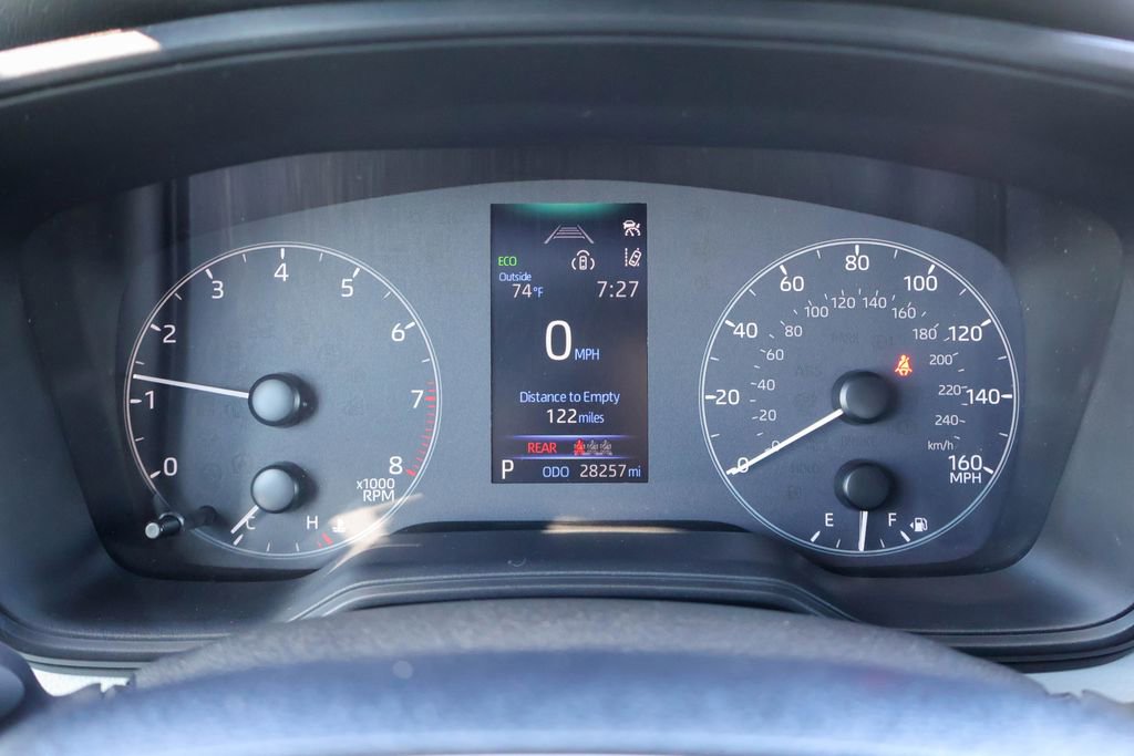 Used 2024 Toyota Corolla SE FWD image 12