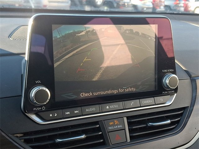 Used 2024 Nissan Altima 2.5 SV image 15