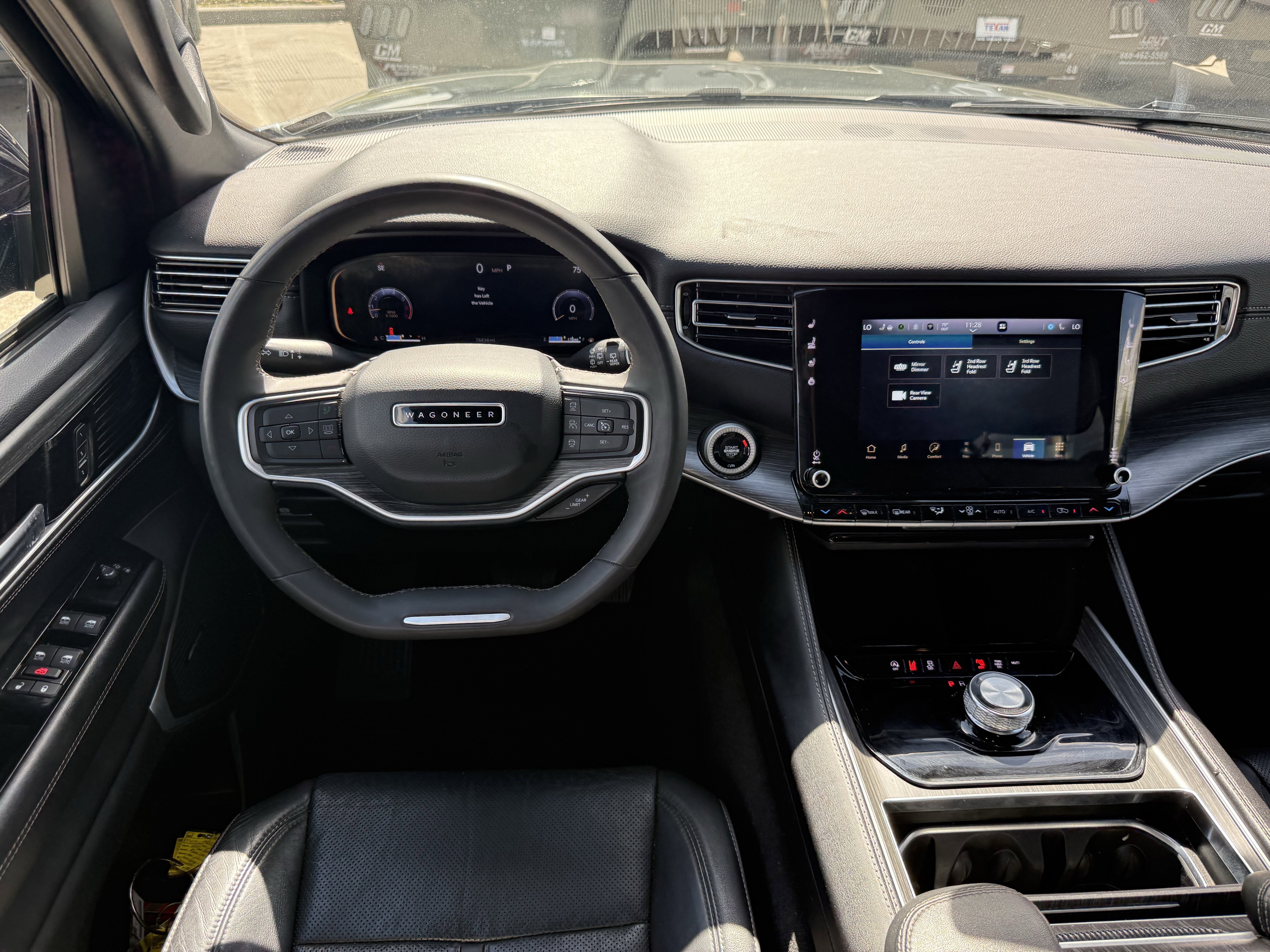 Used 2024 Jeep Wagoneer Series II RWD image 14
