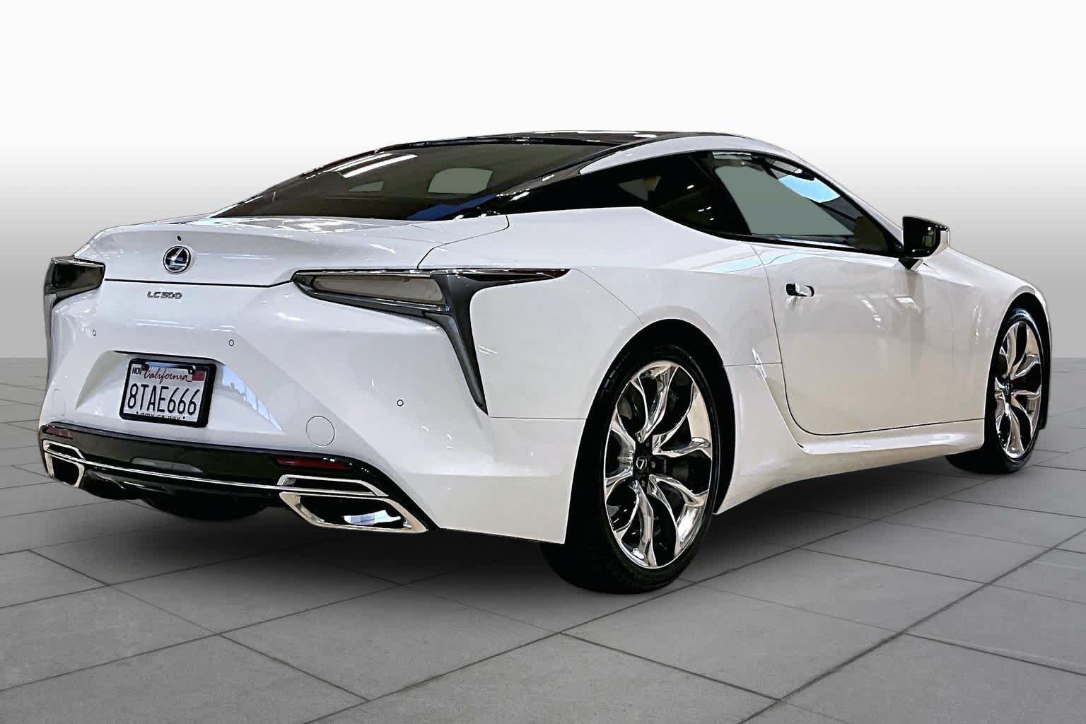 Used 2021 Lexus LC 500 Coupe w/ Performance Package RWD image 11