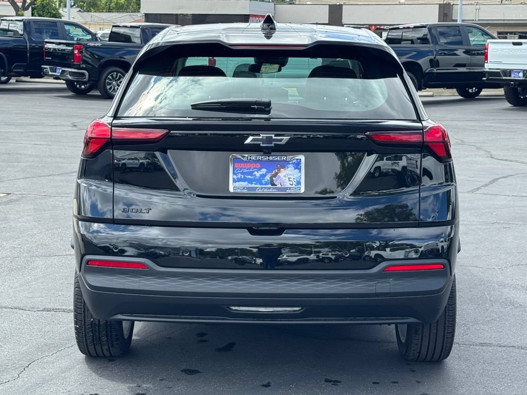 New 2027 Chevrolet Bolt LT FWD image 5