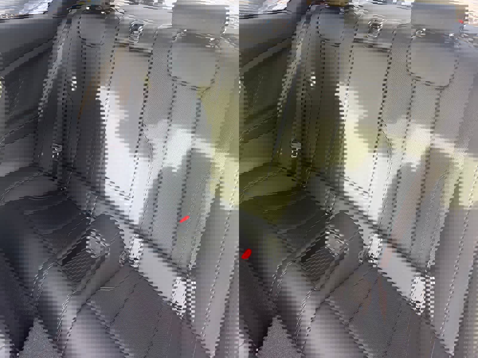 Used 2025 BMW 230i Coupe image 6