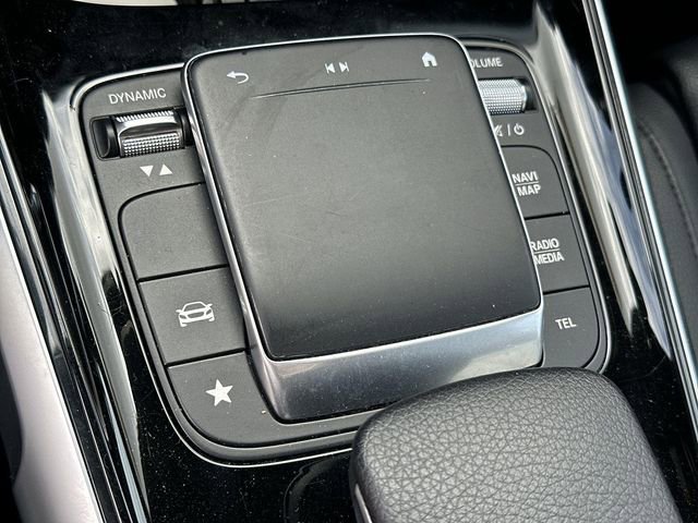 Used 2023 Mercedes-Benz GLB 250 image 37