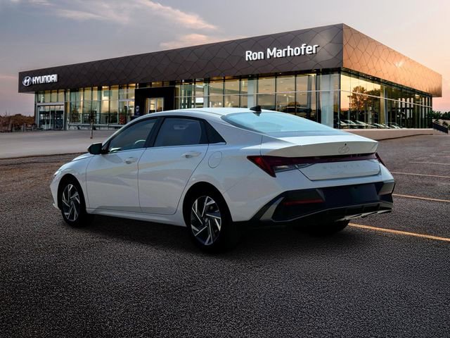New 2025 Hyundai Elantra Limited image 5