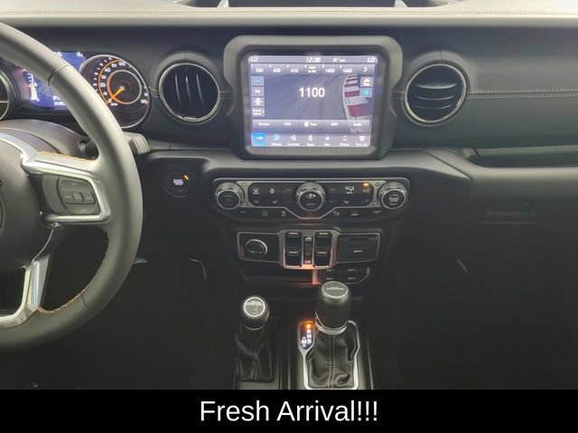 Used 2023 Jeep Gladiator Overland AWD/4WD image 20