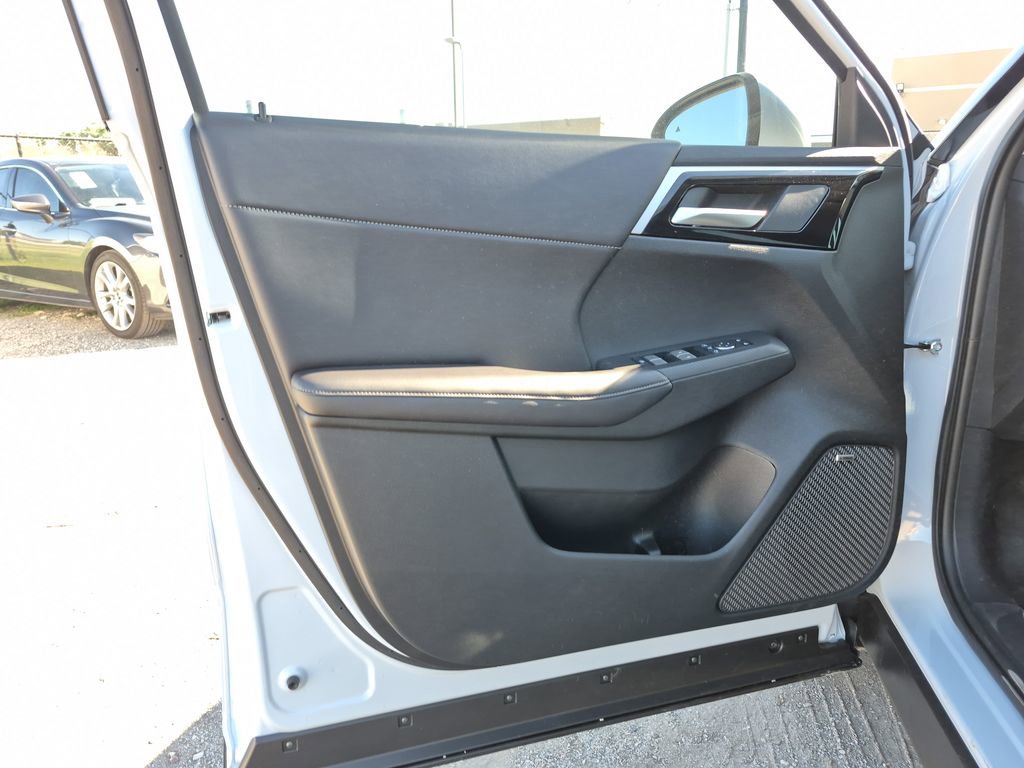 New 2026 Mitsubishi Outlander SE image 60