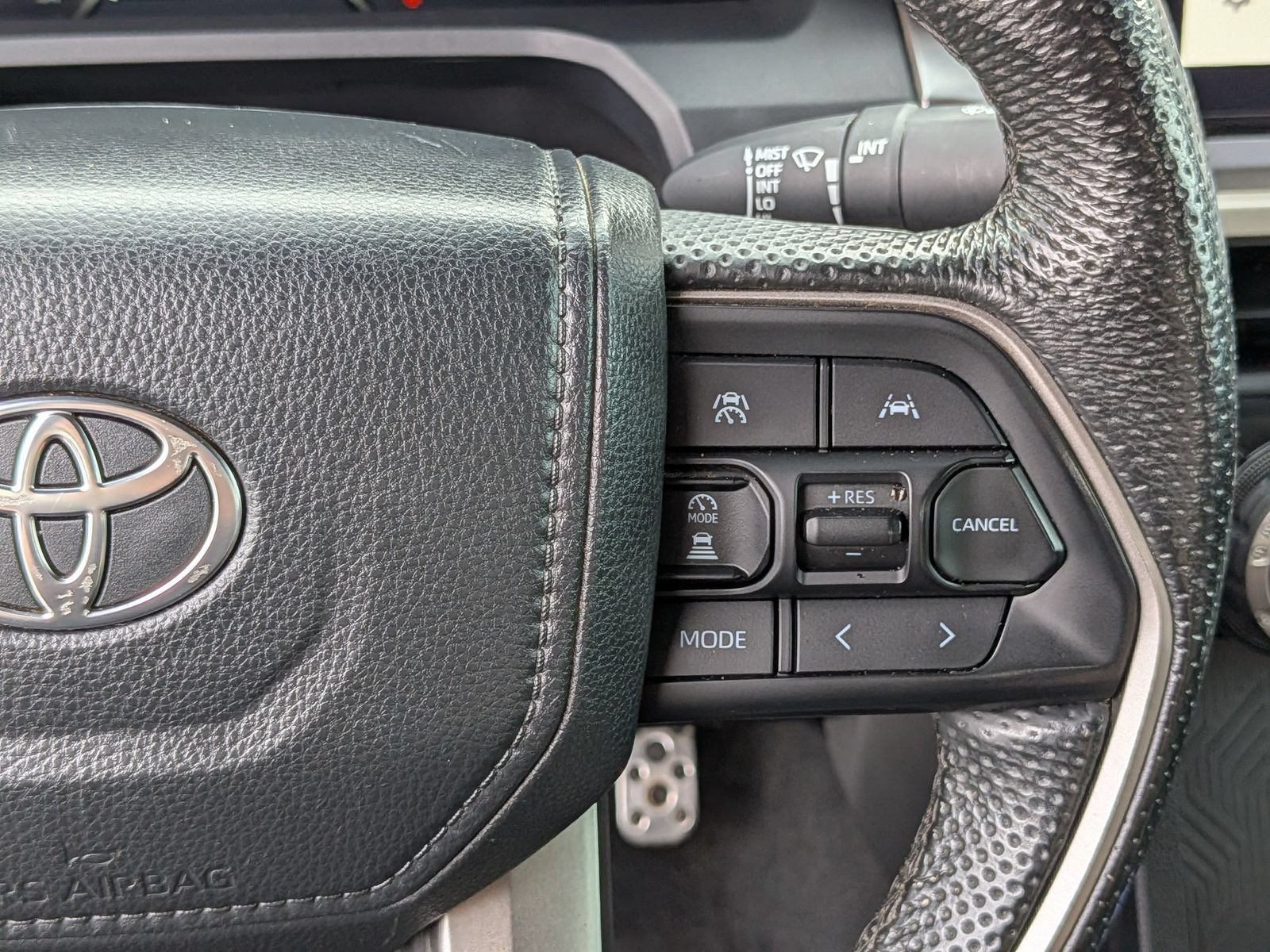 Used 2024 Toyota Tacoma TRD Sport AWD/4WD image 18