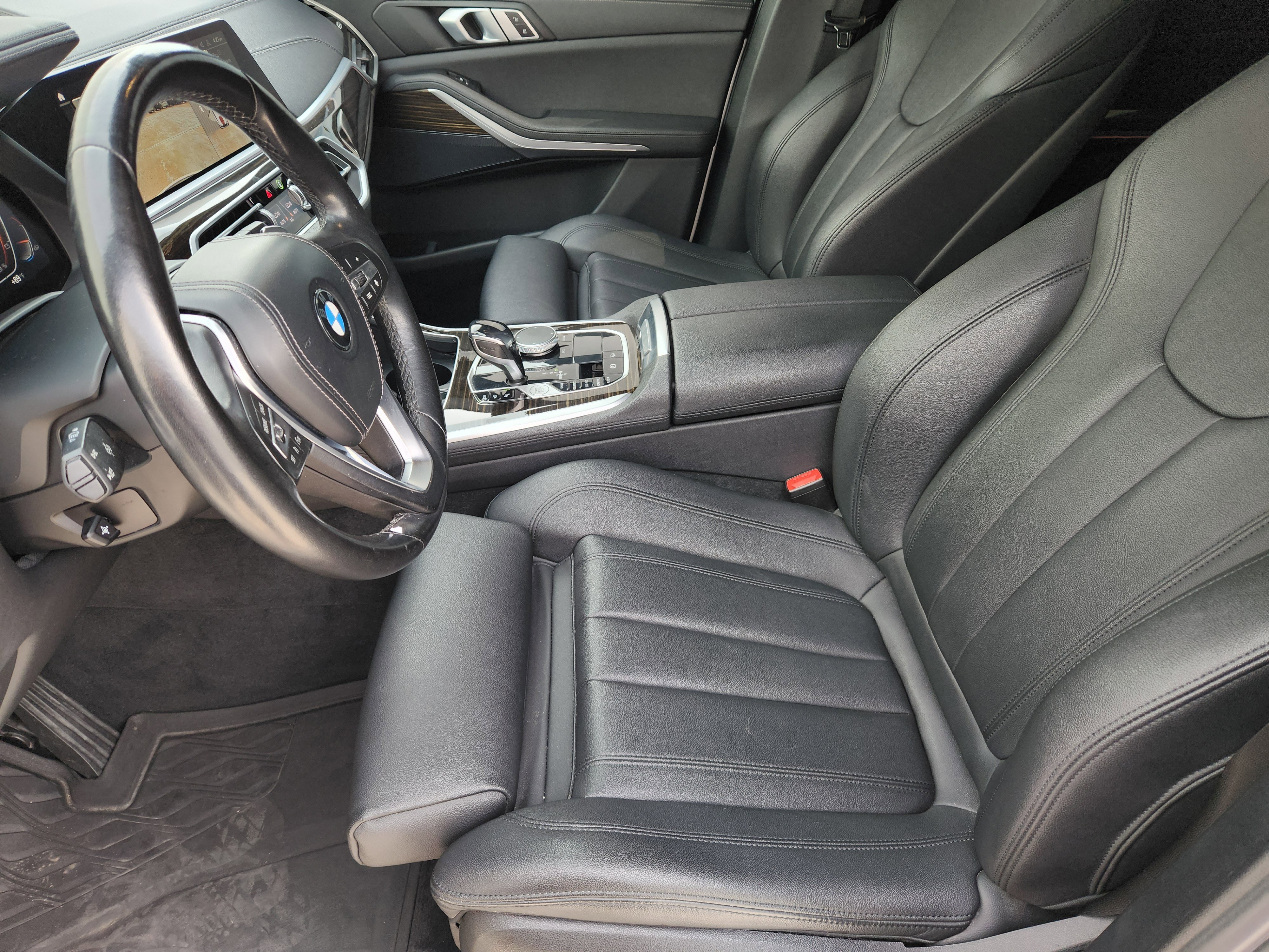 Used 2021 BMW X5 xDrive40i w/ Convenience Package AWD/4WD image 15