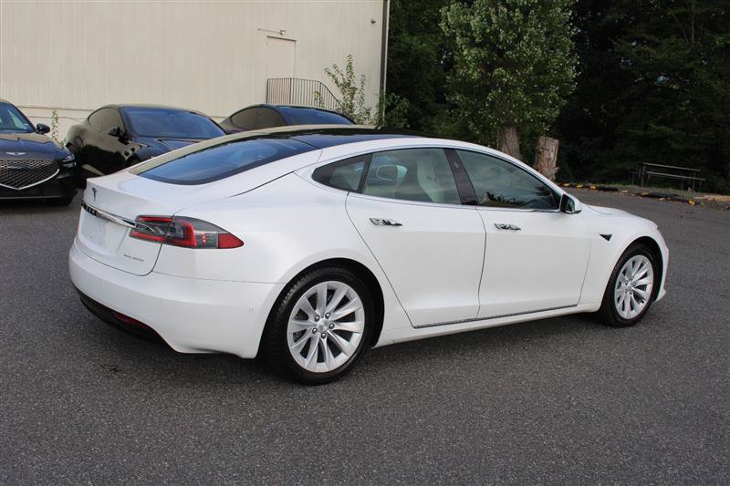 Used 2020 Tesla Model S Long Range Plus AWD/4WD image 7