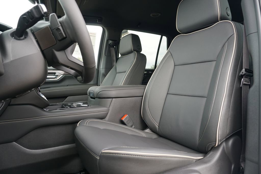 New 2026 GMC Yukon Elevation image 17