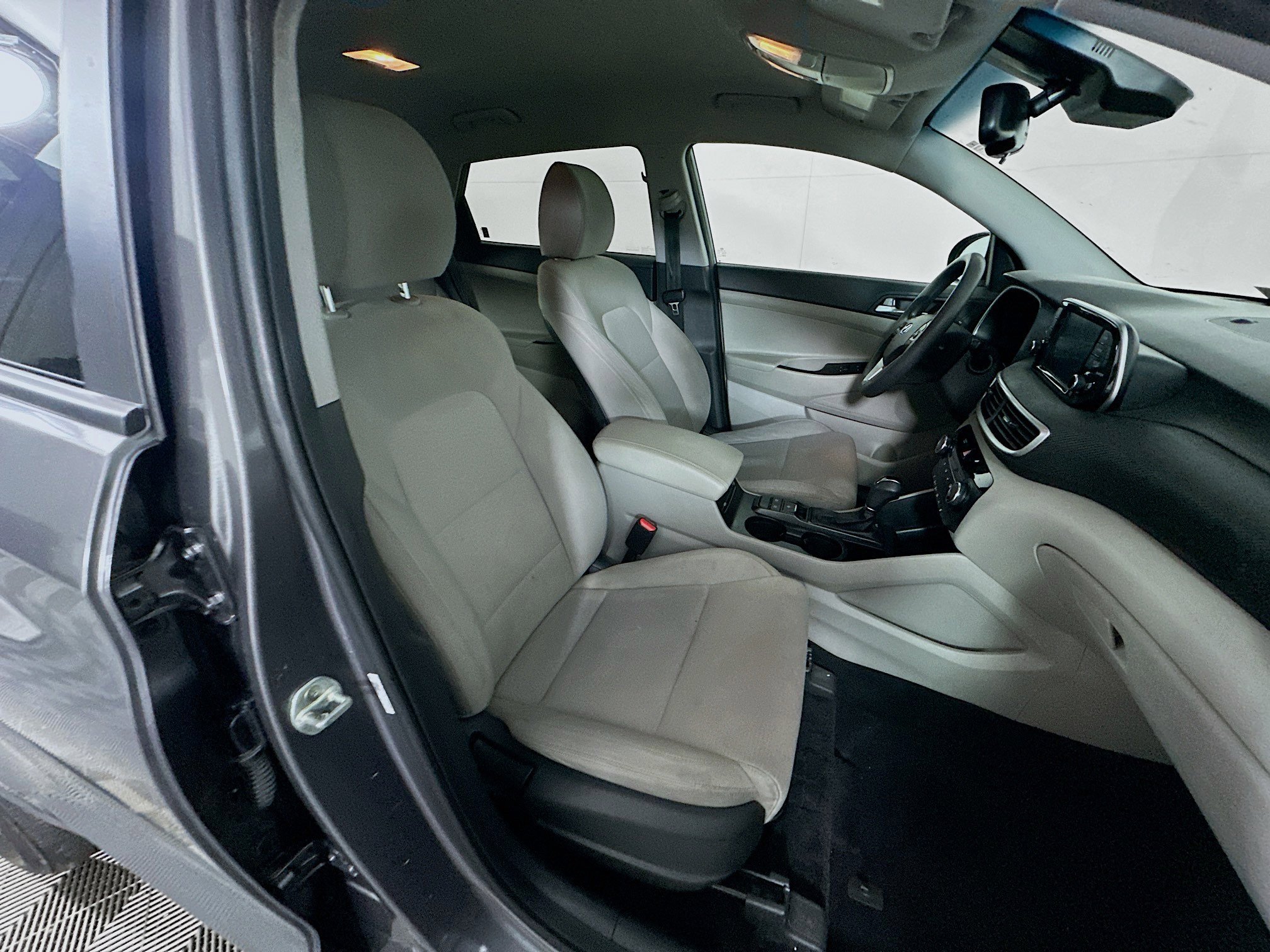 Used 2020 Hyundai Tucson Value FWD image 29
