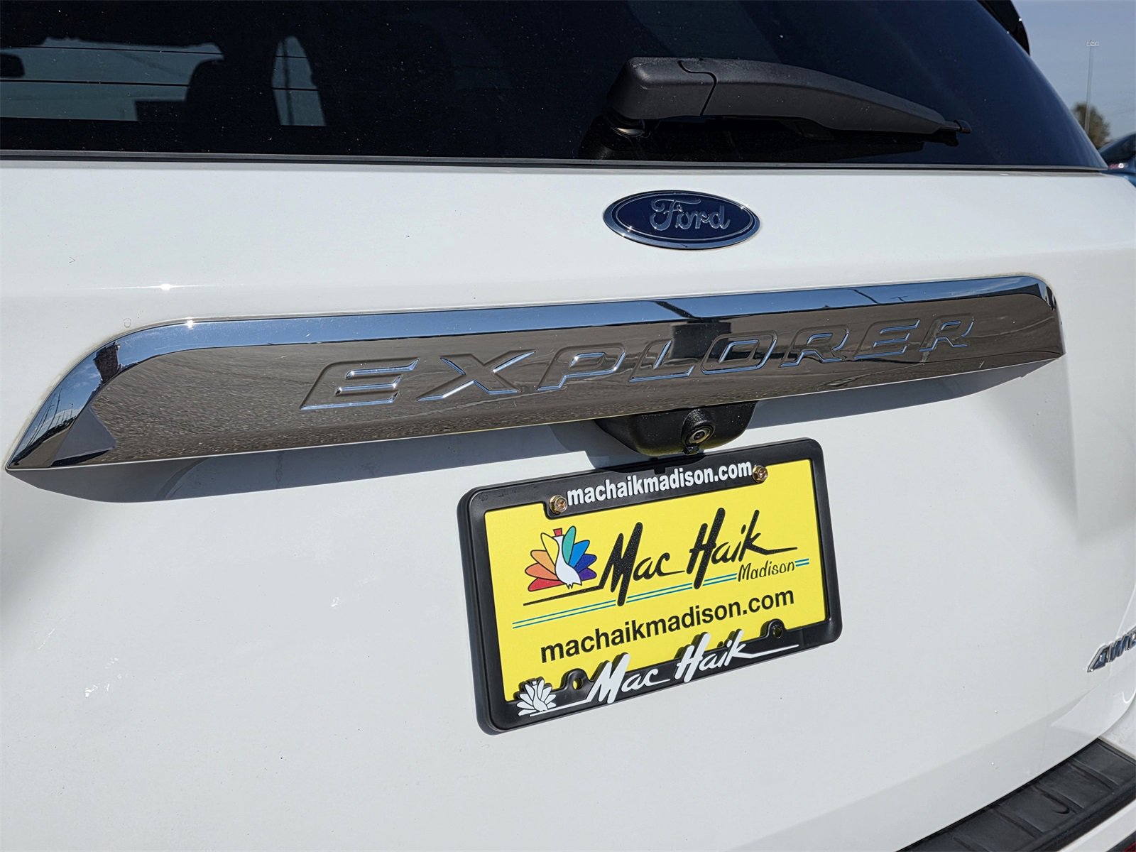 Used 2022 Ford Explorer XLT w/ Equipment Group 202A image 29