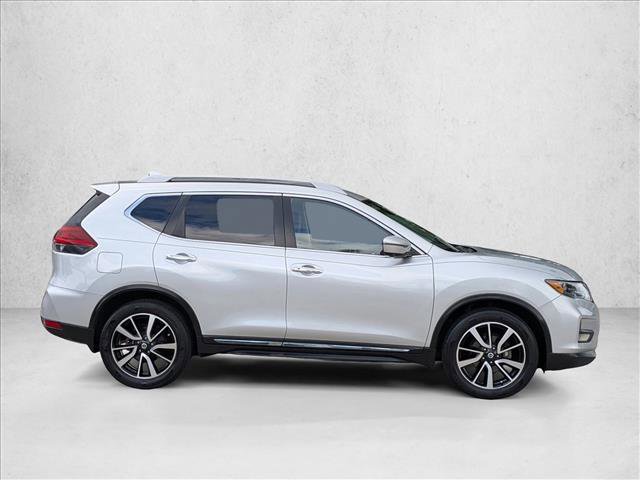 Used 2020 Nissan Rogue SL FWD video 4