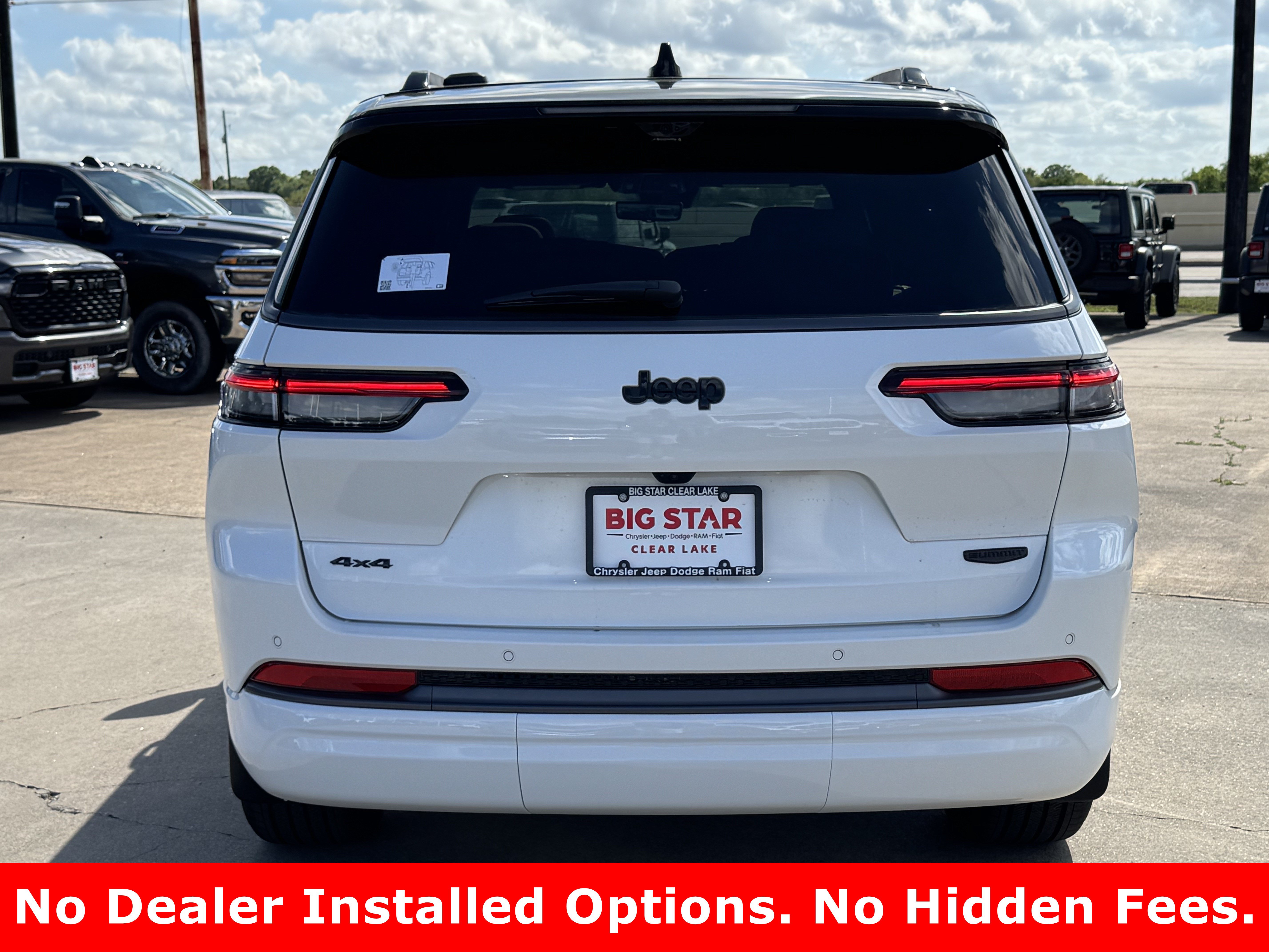 New 2026 Jeep Grand Cherokee L Summit w/ Obsidian Package AWD/4WD image 9