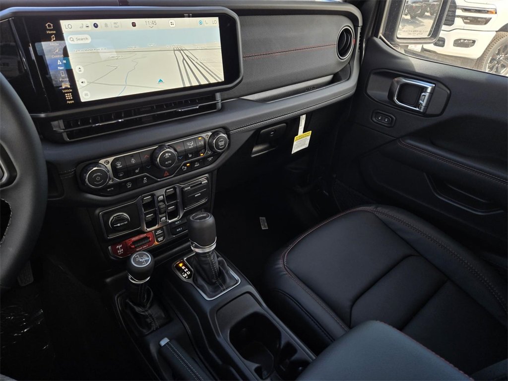 New 2025 Jeep Gladiator Rubicon image 17
