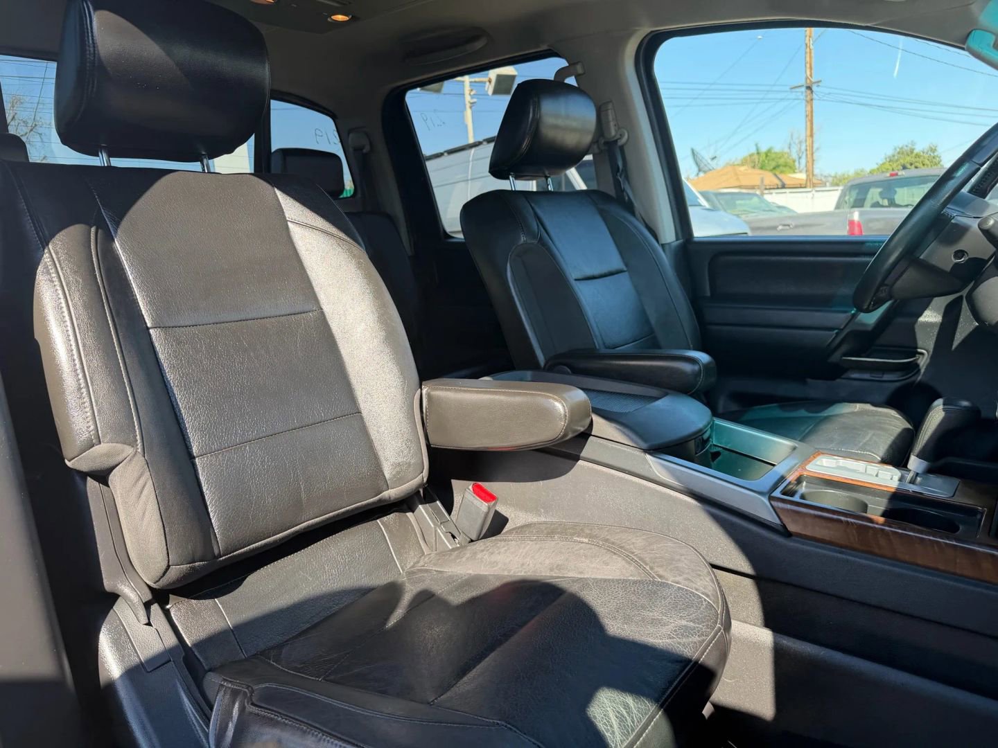 Used 2011 Nissan Titan SL w/ SL Max Utility Pkg image 16