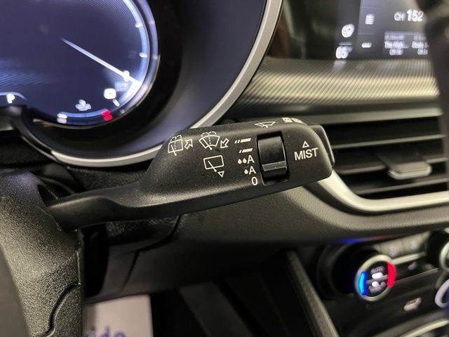 Used 2024 Alfa Romeo Stelvio Ti image 24