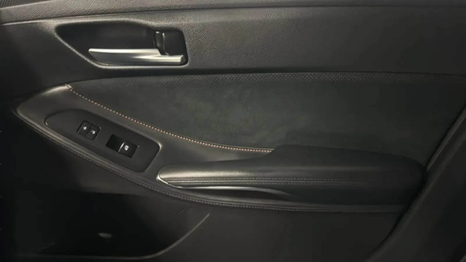 Used 2019 Toyota Avalon XSE w/ Carpet Mat Package FWD image 35