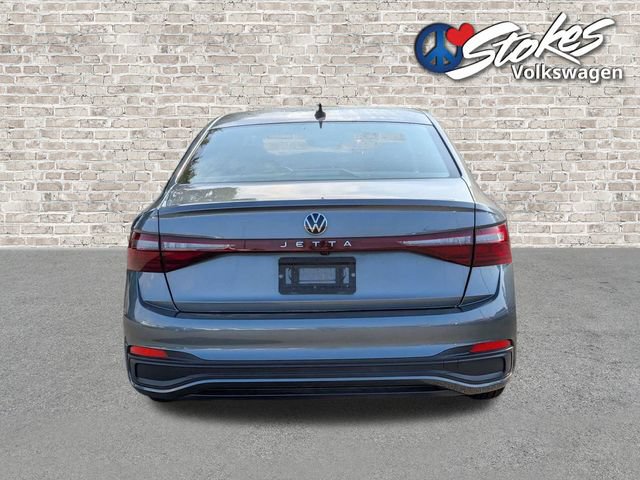 Certified 2025 Volkswagen Jetta Sport FWD image 5