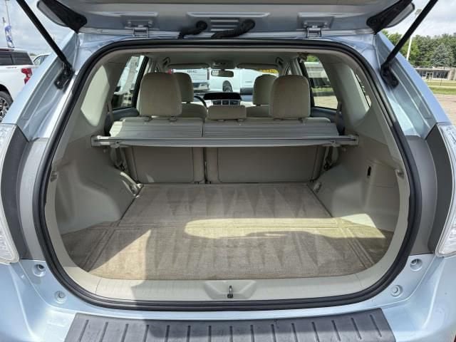 Used 2012 Toyota Prius V Three FWD image 9