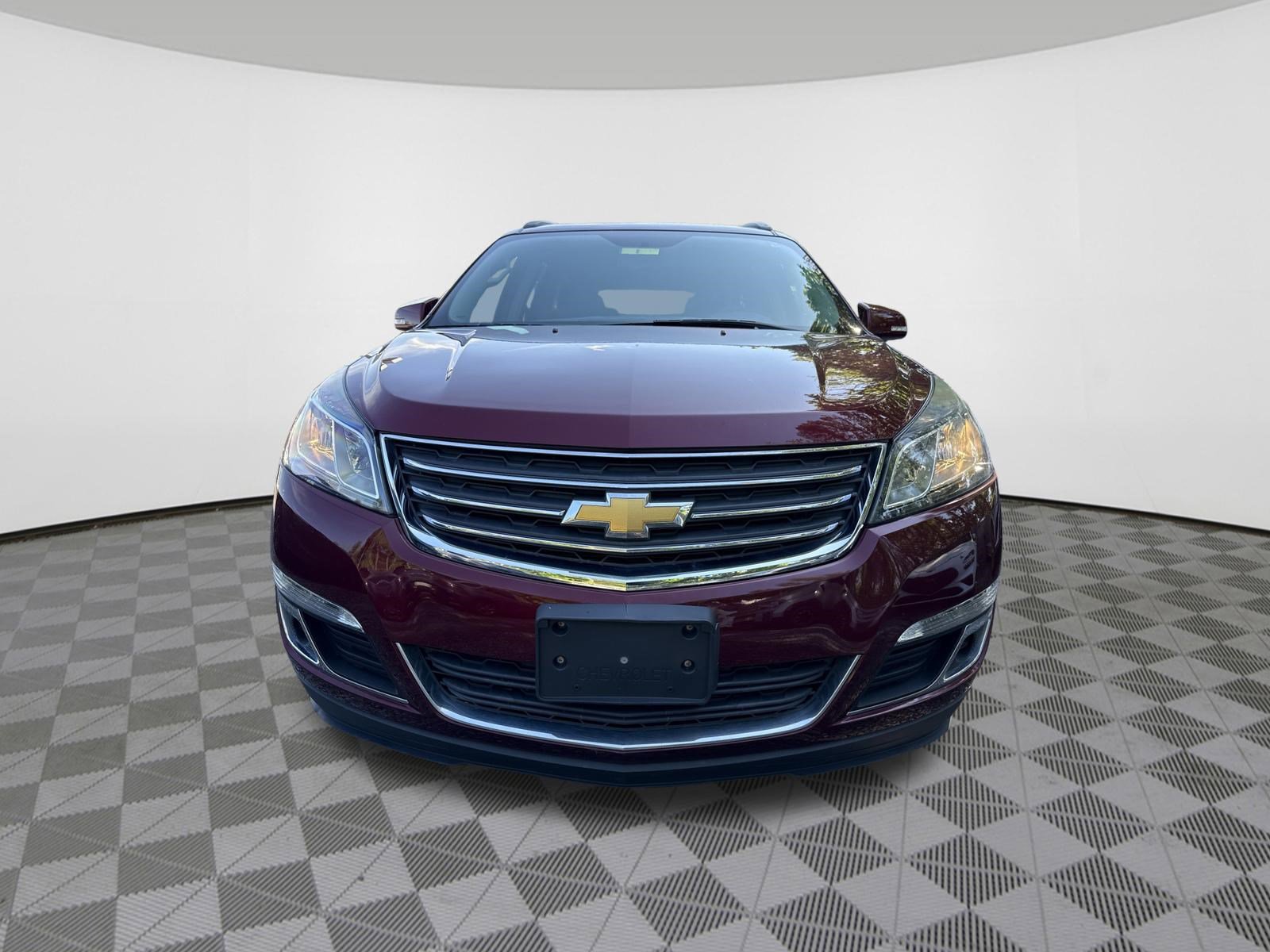 Used 2015 Chevrolet Traverse LT AWD/4WD image 2