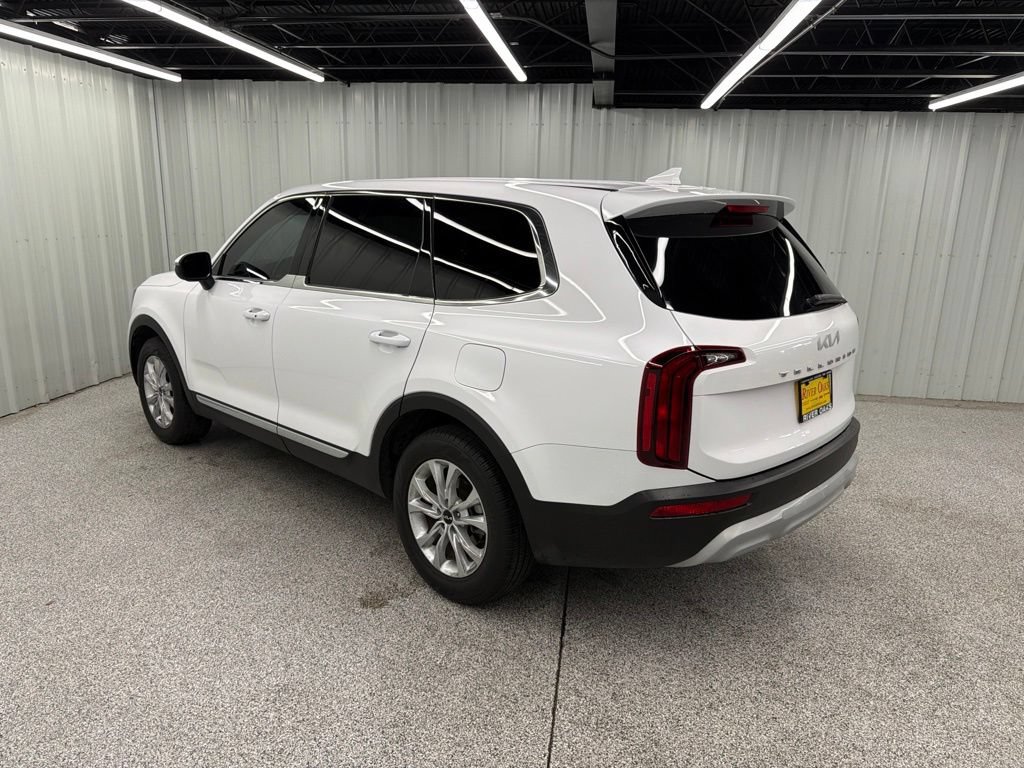 Used 2022 Kia Telluride LX FWD image 4