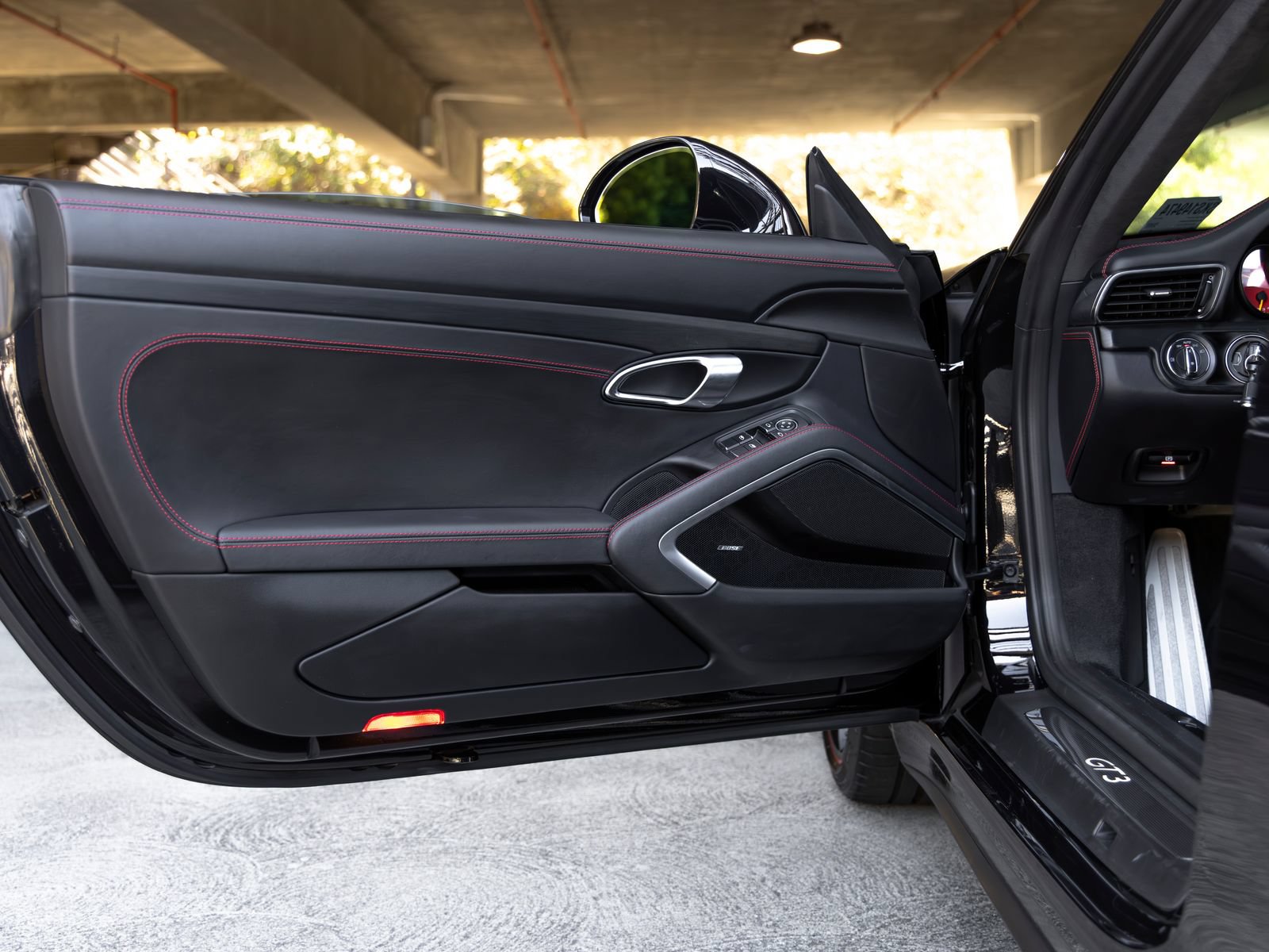 Certified 2019 Porsche 911 GT3 RWD image 22