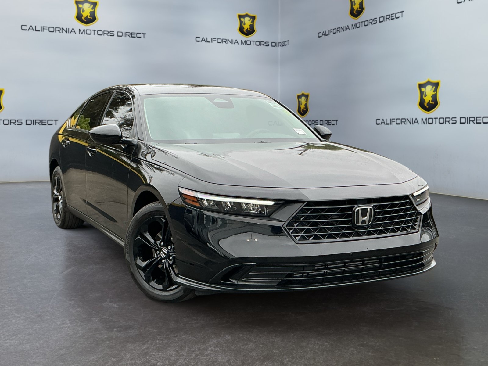 Used 2025 Honda Accord SE image 3