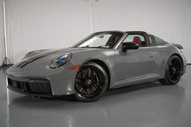 Used 2025 Porsche 911 Targa 4 GTS AWD/4WD image 1
