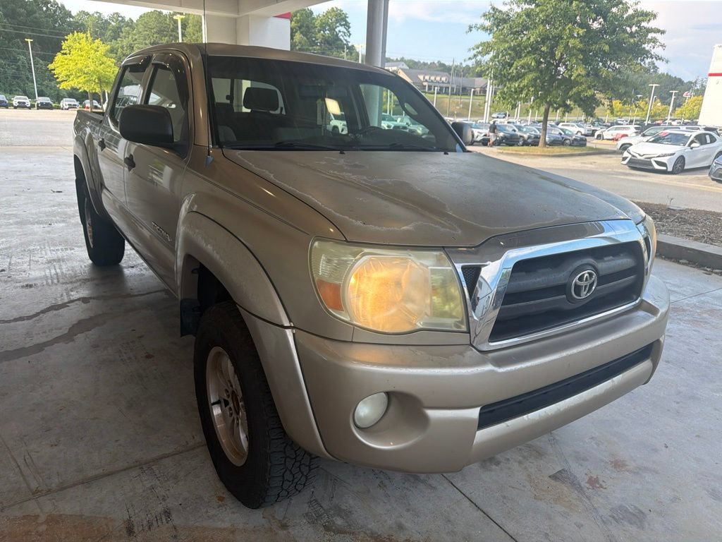 Used 2005 Toyota Tacoma PreRunner w/ SR5 Pkg #3 RWD image 4