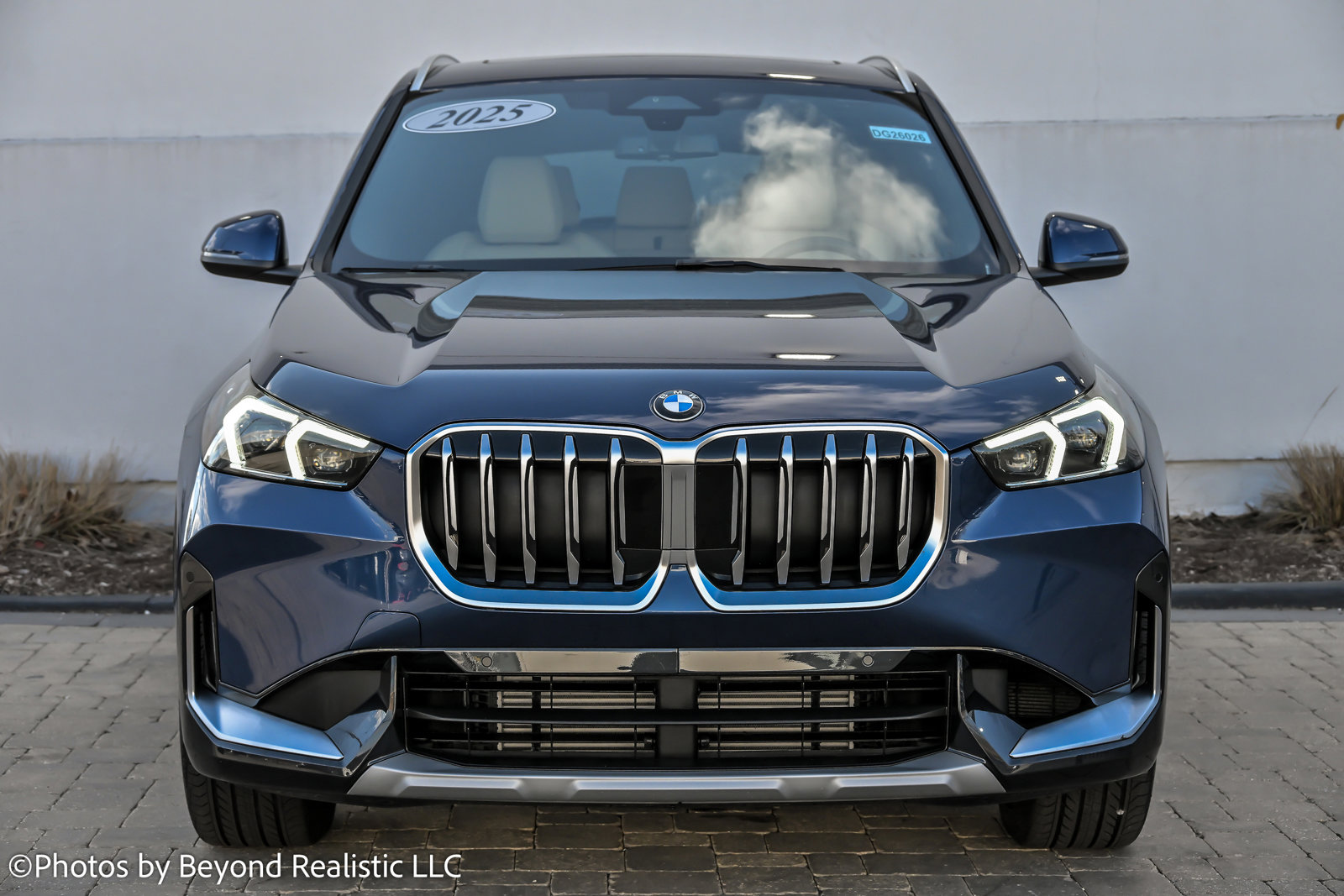Used 2025 BMW X1 xDrive28i w/ Convenience Package image 2