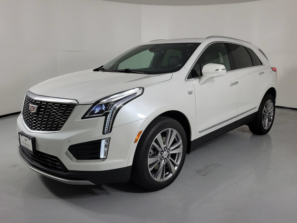 Certified 2024 Cadillac XT5 Premium Luxury w/ LPO, Floor Liner Package AWD/4WD image 2