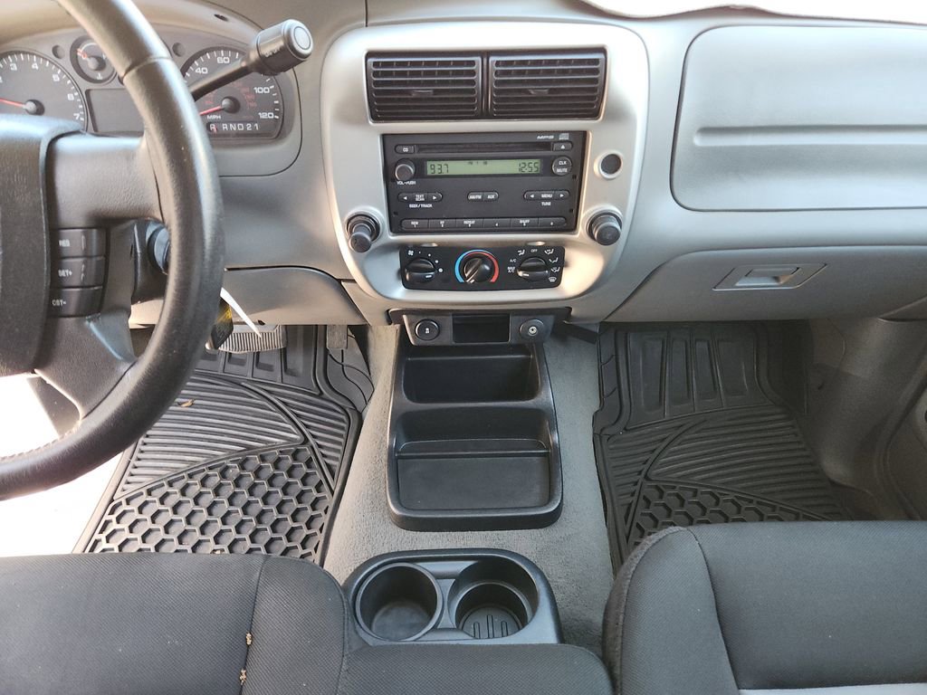 Used 2010 Ford Ranger XLT image 15