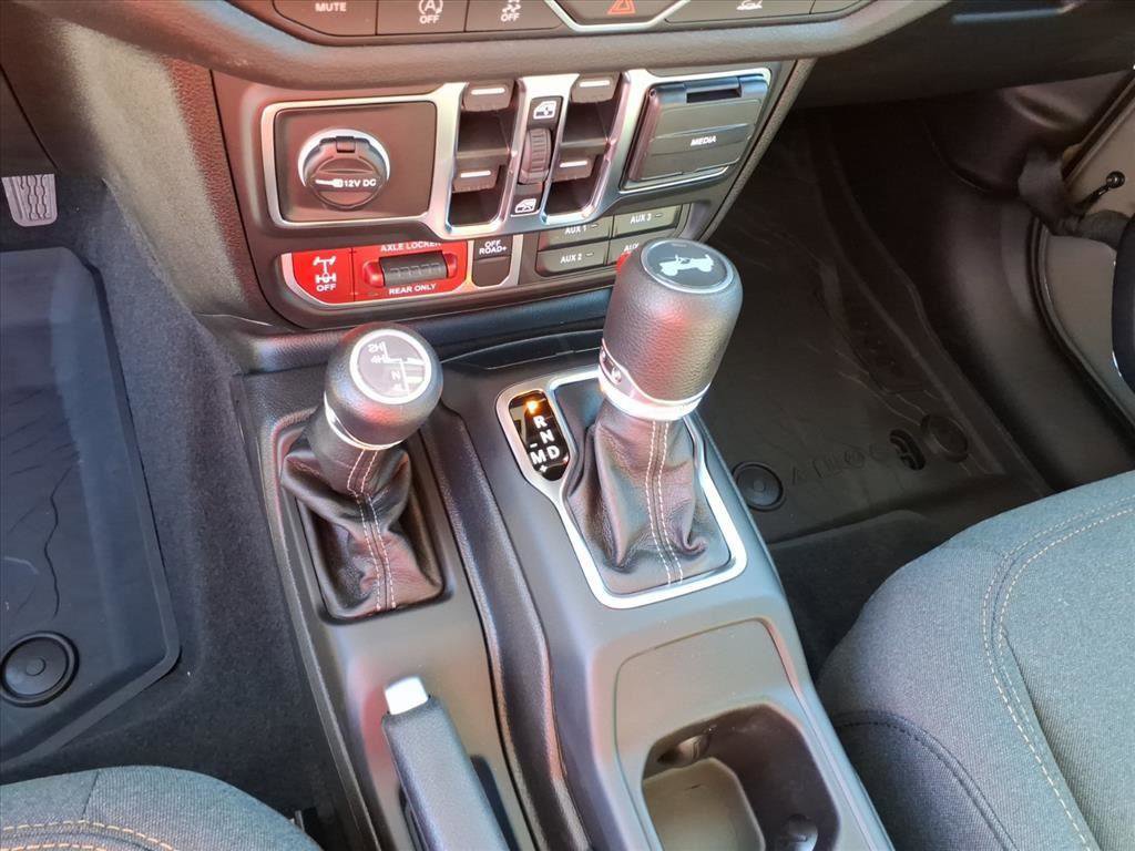 New 2026 Jeep Wrangler Willys AWD/4WD image 15