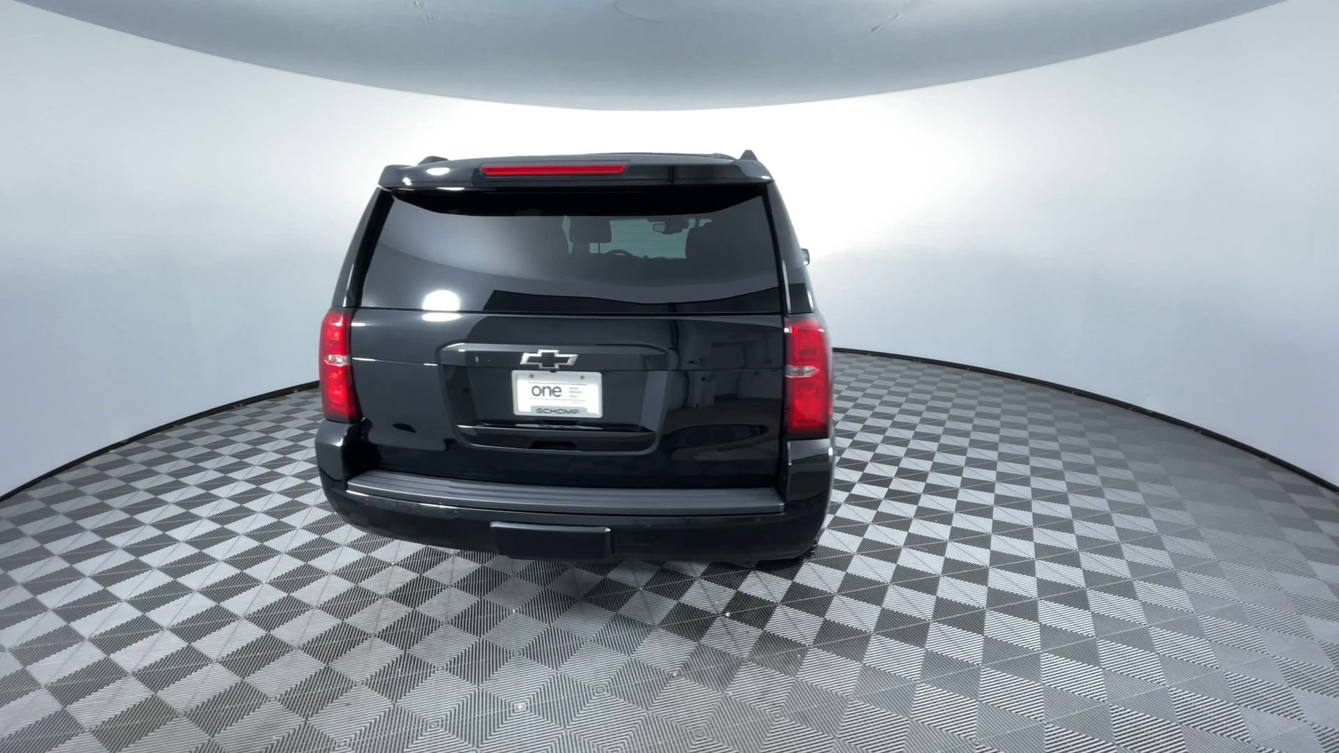 Used 2018 Chevrolet Tahoe LT AWD/4WD image 8