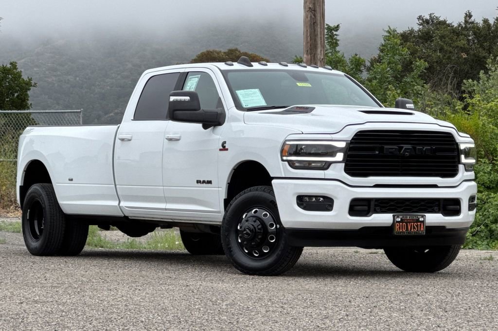Used 2024 RAM 3500 Laramie w/ Night Edition AWD/4WD image 2