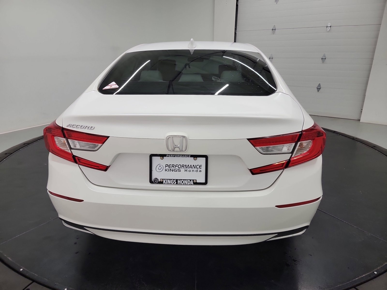 Used 2018 Honda Accord LX image 8